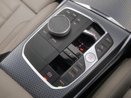 2024 BMW 3 Series 330e M Sport Saloon €49,900 thumbnail