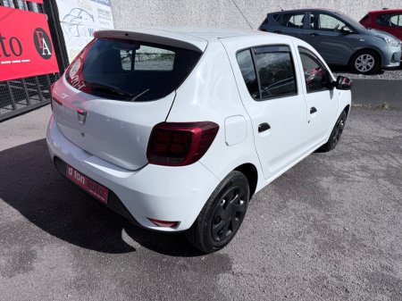 2018 Dacia Sandero - thumbnail 7