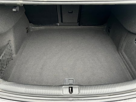 2015 Audi A3 Saloon - thumbnail 5