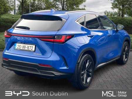 2025 Lexus NX 450 h+ - view 3