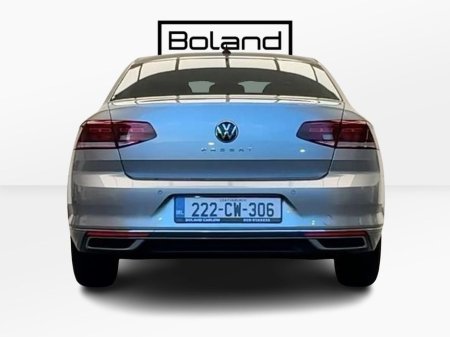 2022 Volkswagen Passat - thumbnail 12