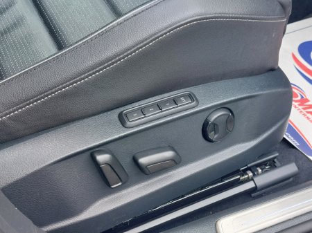 2017 Volkswagen Golf 2.0 TSI 5DR DSG 300HP 4MOTION R €29,995 thumbnail