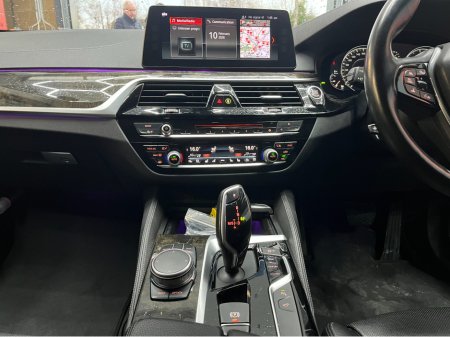 2018 BMW 5 Series ONLY €22950! 2018 BMW 520D 523D LUXURY 2.0 AUTOMATIC / CRUISE CONTROL / 360° PARKING CAMERA / ELECTRIC MEMORY HEATED & MASSAGING SEATS / HEATED REAR SEATS / AMBIENT LIGHTS €22,950 thumbnail