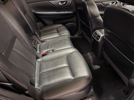 2015 Nissan X-Trail - thumbnail 14