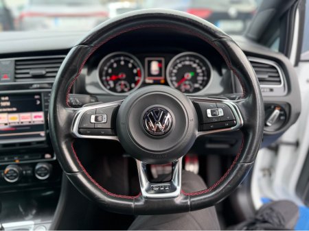 2017 Volkswagen Golf - thumbnail 17