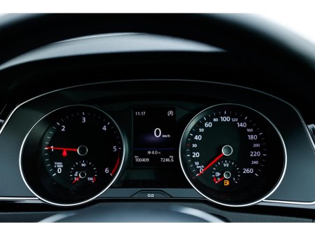 2017 Volkswagen Passat - thumbnail 11