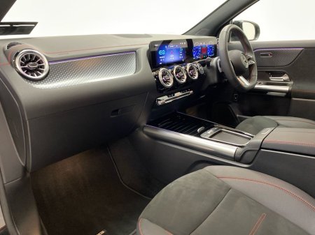 2025 Mercedes-Benz EQA - thumbnail 6