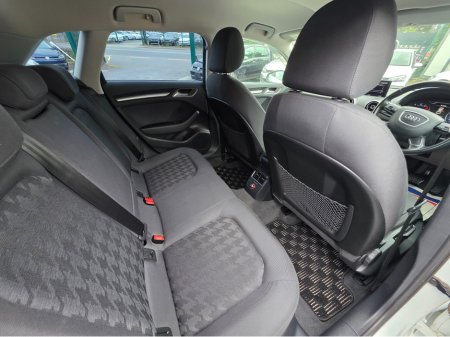 2015 Audi A3 ( 152 REG )1.4 TFSI REVERSING CAMERA -PRIVACY GLASS  PARKING SENSORS - SIMI DEALER - LOW ROAD TAX BAND €14,750 thumbnail