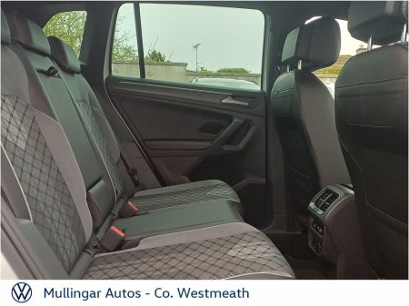 2021 Volkswagen Tiguan - thumbnail 23