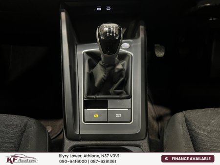 2022 Volkswagen Golf Life 2.0TDI 6 Speed Manual 115bhp 5dr  - 222 Reg €24,995 thumbnail