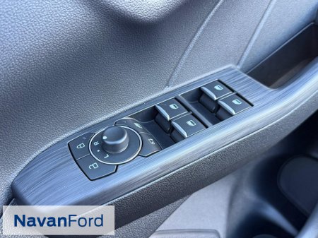 2024 Ford Kuga St-Line 2.5 Plug in-Hybrid 225Ps **Warranty May 2029** €35,950 thumbnail