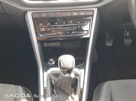 2022 Volkswagen T-Roc - thumbnail 16