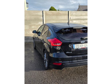 2017 Ford Focus Ford Focus 1.5 TDCi 120PS ST-Line Powershift €10,950 thumbnail