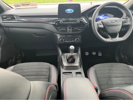 2023 Ford Kuga - thumbnail 10