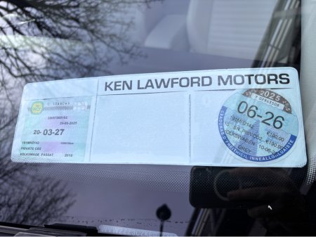 2019 Volkswagen Passat R-LINE 2.0 TDI MANUAL 150HP 4DR €23,950 thumbnail