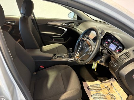 2016 Opel Insignia - thumbnail 6