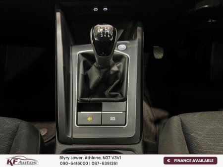 2022 Volkswagen Golf Life 2.0TDI 6 Speed Manual 115bhp 5dr  - 222 Reg €27,995 thumbnail