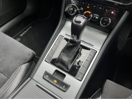 2020 Skoda Superb - thumbnail 17
