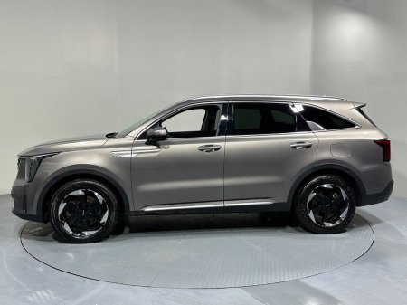 2024 Kia Sorento - view 4