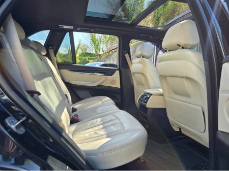 2015 BMW X5 - thumbnail 14