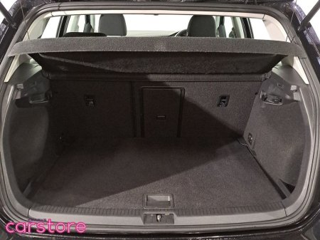 2016 Volkswagen Golf - thumbnail 18