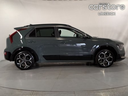 2023 Kia Niro - thumbnail 2