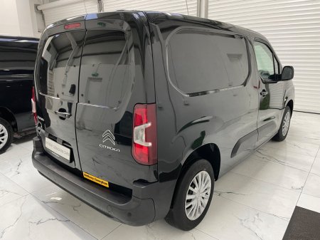 2020 Citroen Berlingo Touch BlueHDi 100 S&S 5MT M €10,995 thumbnail