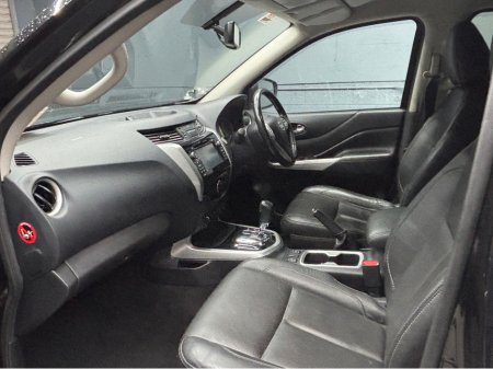 2018 Nissan Navara - thumbnail 13