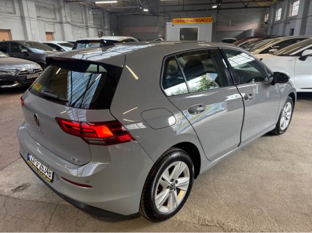 2023 Volkswagen Golf - thumbnail 3