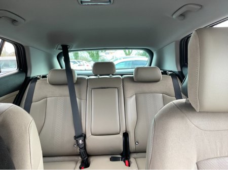 2022 Kia Sportage - thumbnail 12