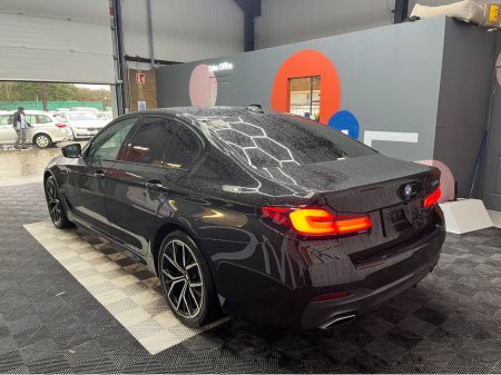 2020 BMW 5 Series - thumbnail 4