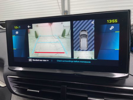 2023 Peugeot 3008 - thumbnail 12