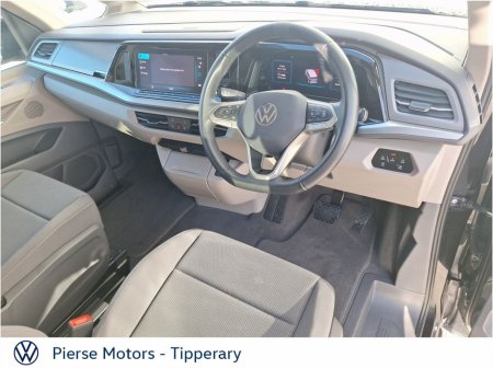 2025 Volkswagen Multivan - photo 2