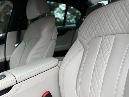 2020 BMW 7 Series  €52,300 thumbnail