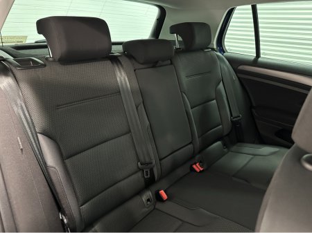 2019 Volkswagen Golf (192) GOLF 2.0TDI DSG 150 BHP COMFORTLINE LOW KMS VW/AUDI SPECIALISTS WWW.DENISDARCYCARS.IE €21,950 thumbnail