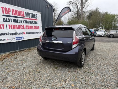 2015 Toyota Aqua - thumbnail 6