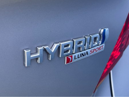 2017 Toyota C-HR - thumbnail 7