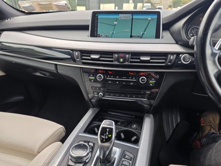 2015 BMW X5 - thumbnail 8