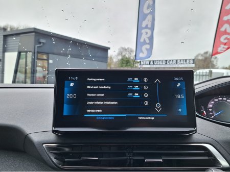 2023 Peugeot 5008 - thumbnail 26