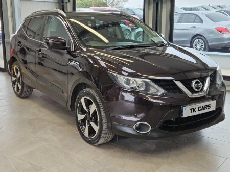 2016 Nissan Qashqai - thumbnail 1