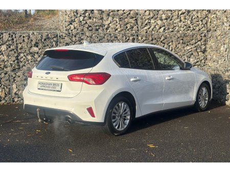 2019 Ford Focus TITANIUM TDCI €13,261 thumbnail