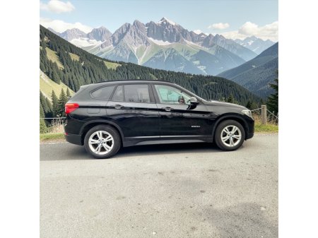 2017 BMW X1 - thumbnail 4