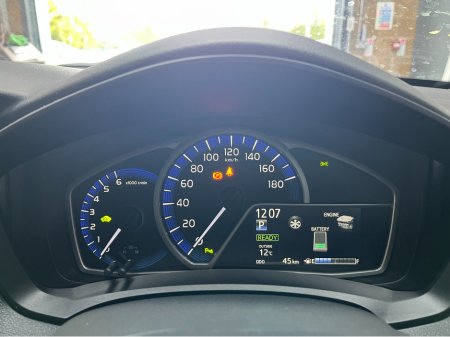 2025 Toyota Corolla - thumbnail 17