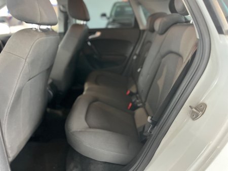 2018 Audi A1 - thumbnail 10