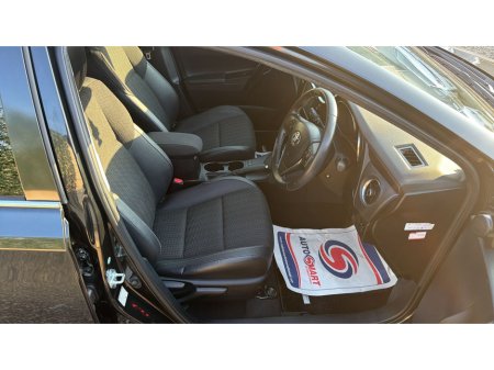 2016 Toyota Auris - thumbnail 7