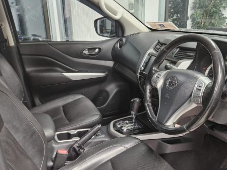 2019 Nissan Navara  thumbnail