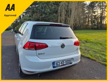2016 Volkswagen Golf - thumbnail 17