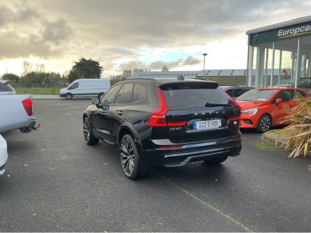 2022 Volvo XC60 - thumbnail 7
