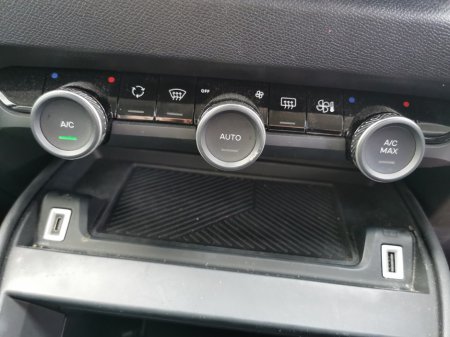 2022 Citroen C4 - thumbnail 14