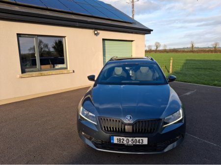 2018 Skoda Superb - thumbnail 5